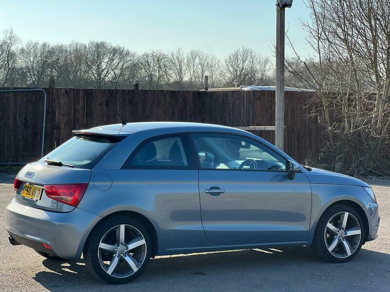 
								Audi full									