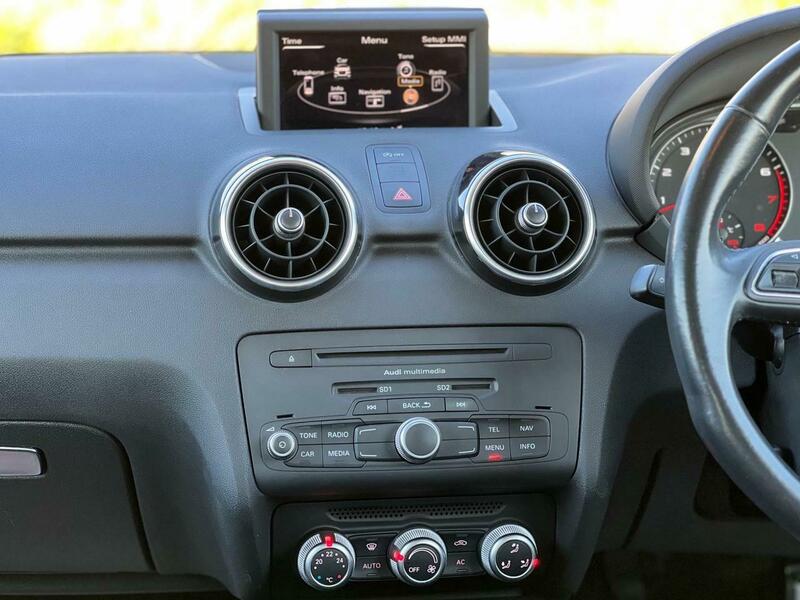 
								Audi full									