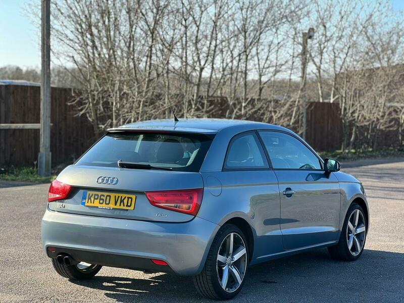 
								Audi full									
