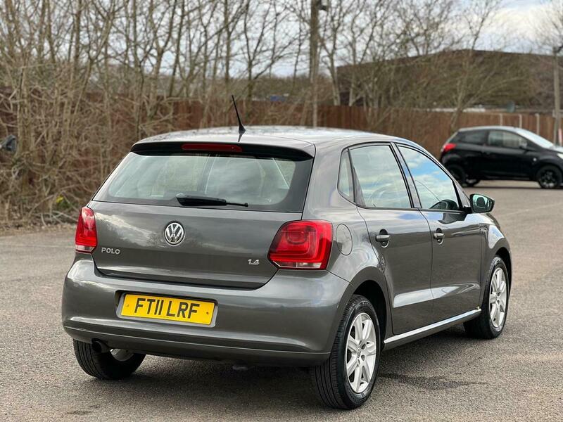 
								Volkswagen full									