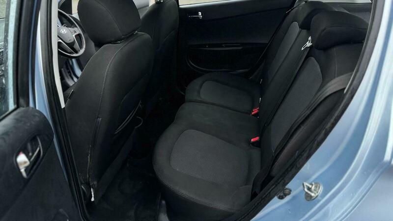 
								Audi full									